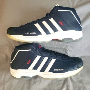 Adidas Pro Model 2G Team USA